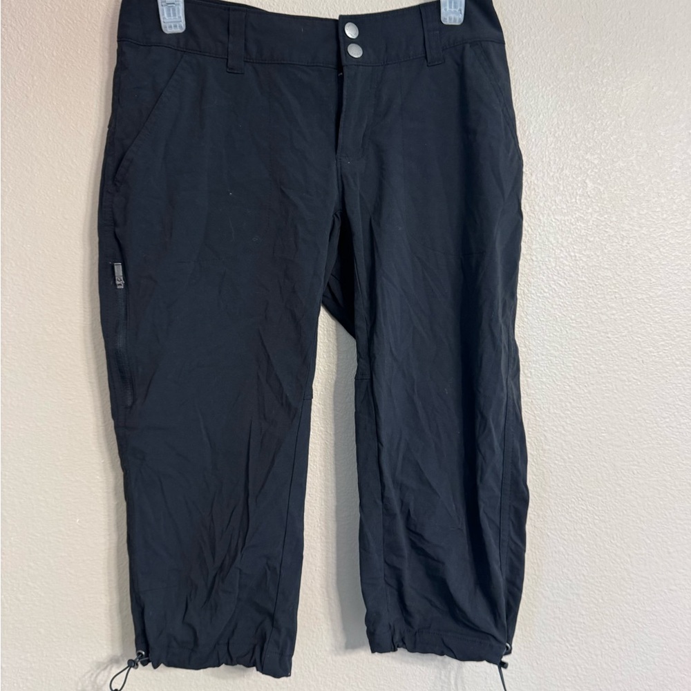 Columbia Black Capri Pants